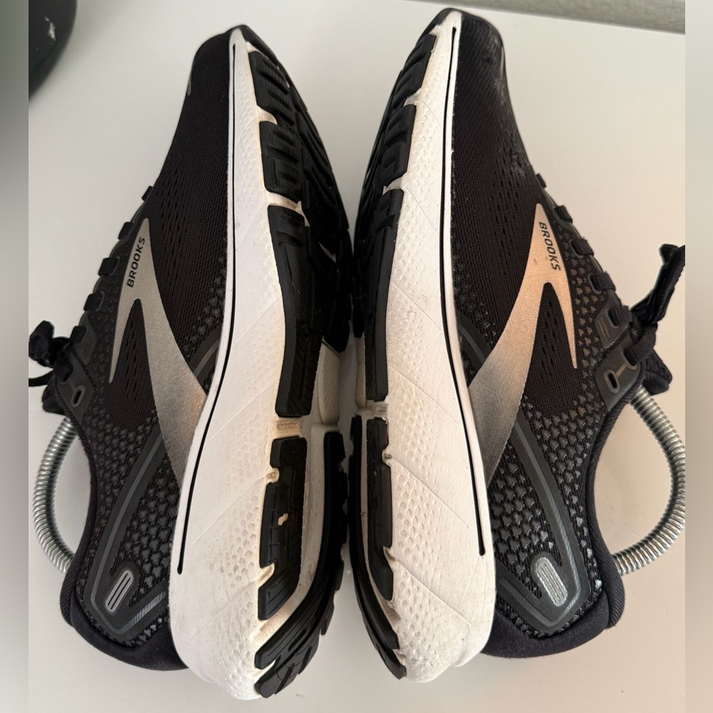 Brooks Black and White Athletic Shoes - Picture 6 of 7